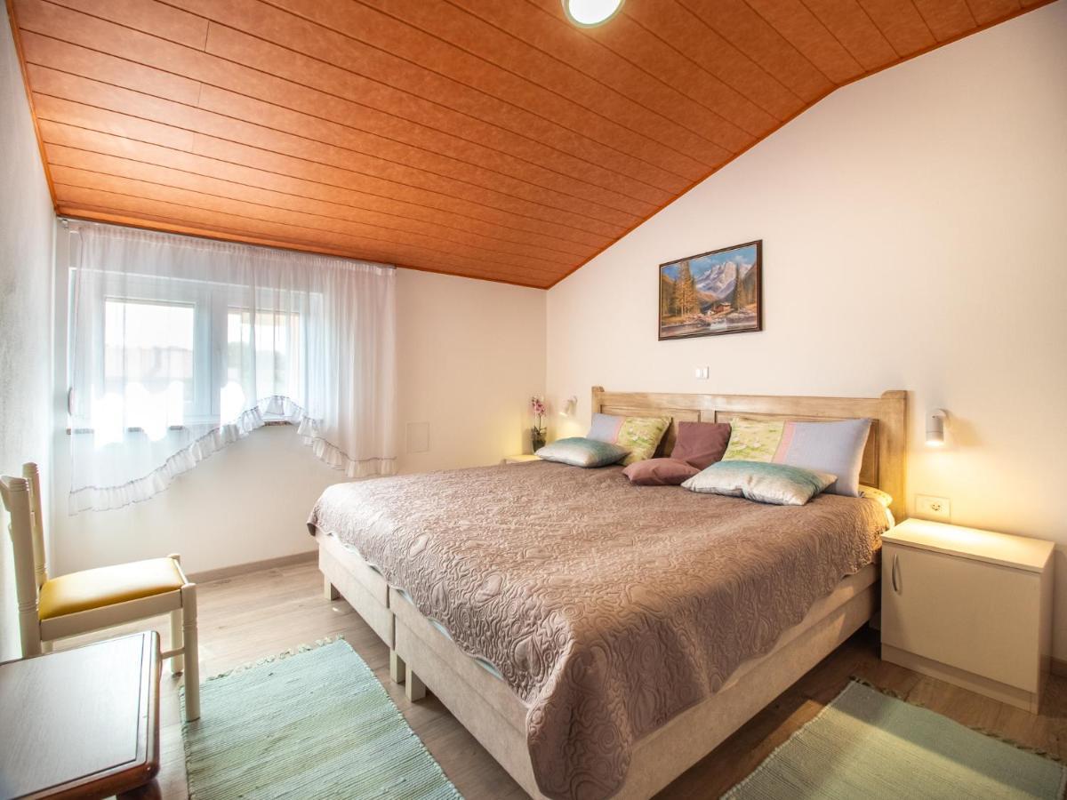 Berat Apartment Vodnjan Esterno foto