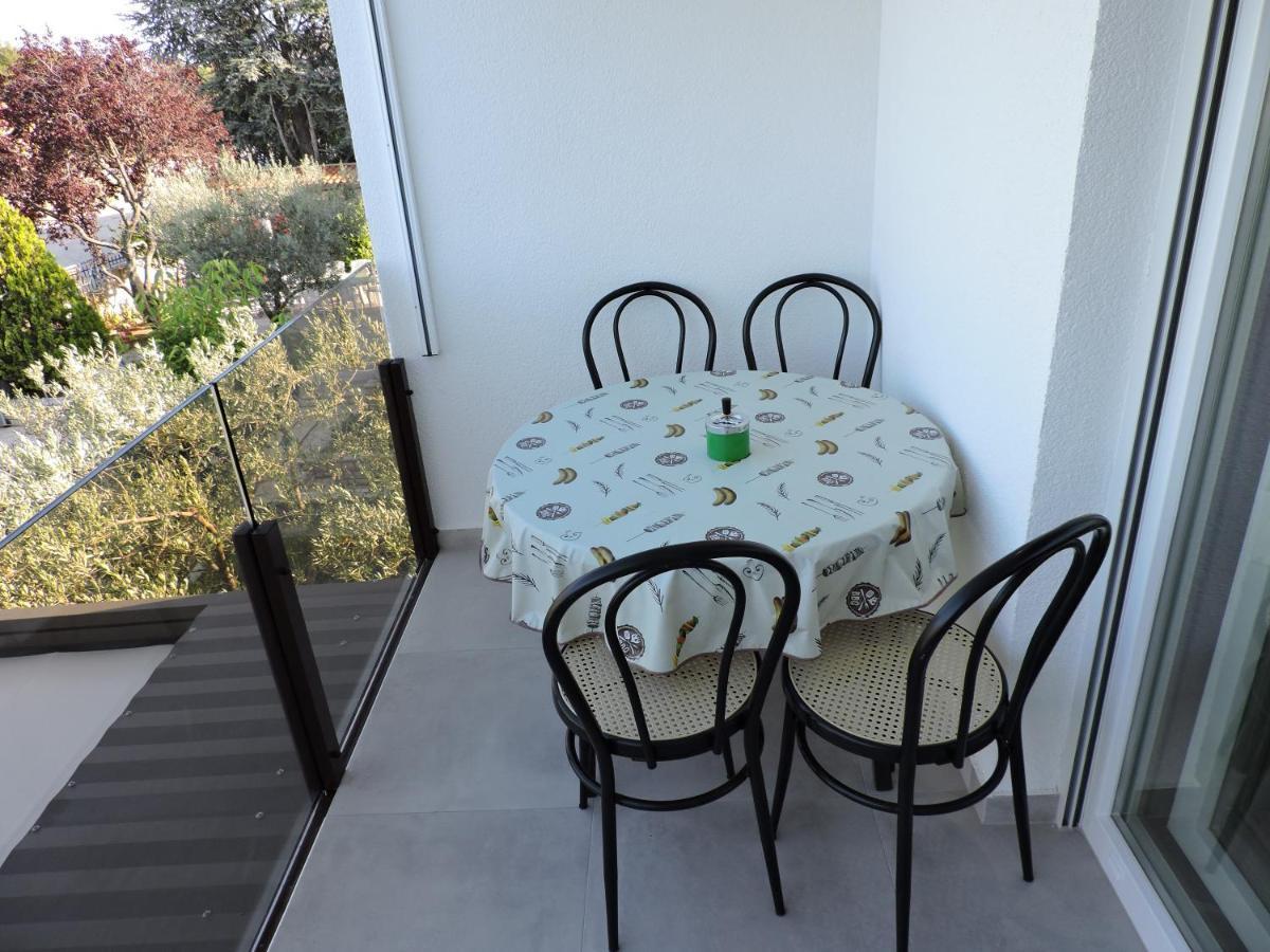 Berat Apartment Vodnjan Esterno foto