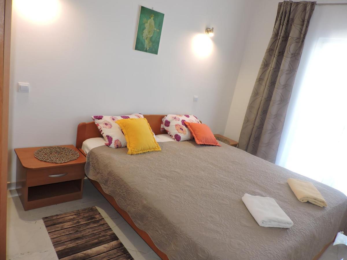 Berat Apartment Vodnjan Esterno foto